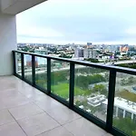 Private Terrace In Luxury 3Br Condo In Brickell