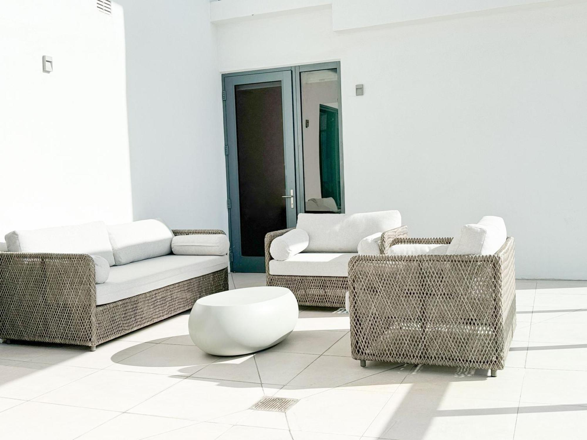Private Terrace In Luxury 3br In Brickell