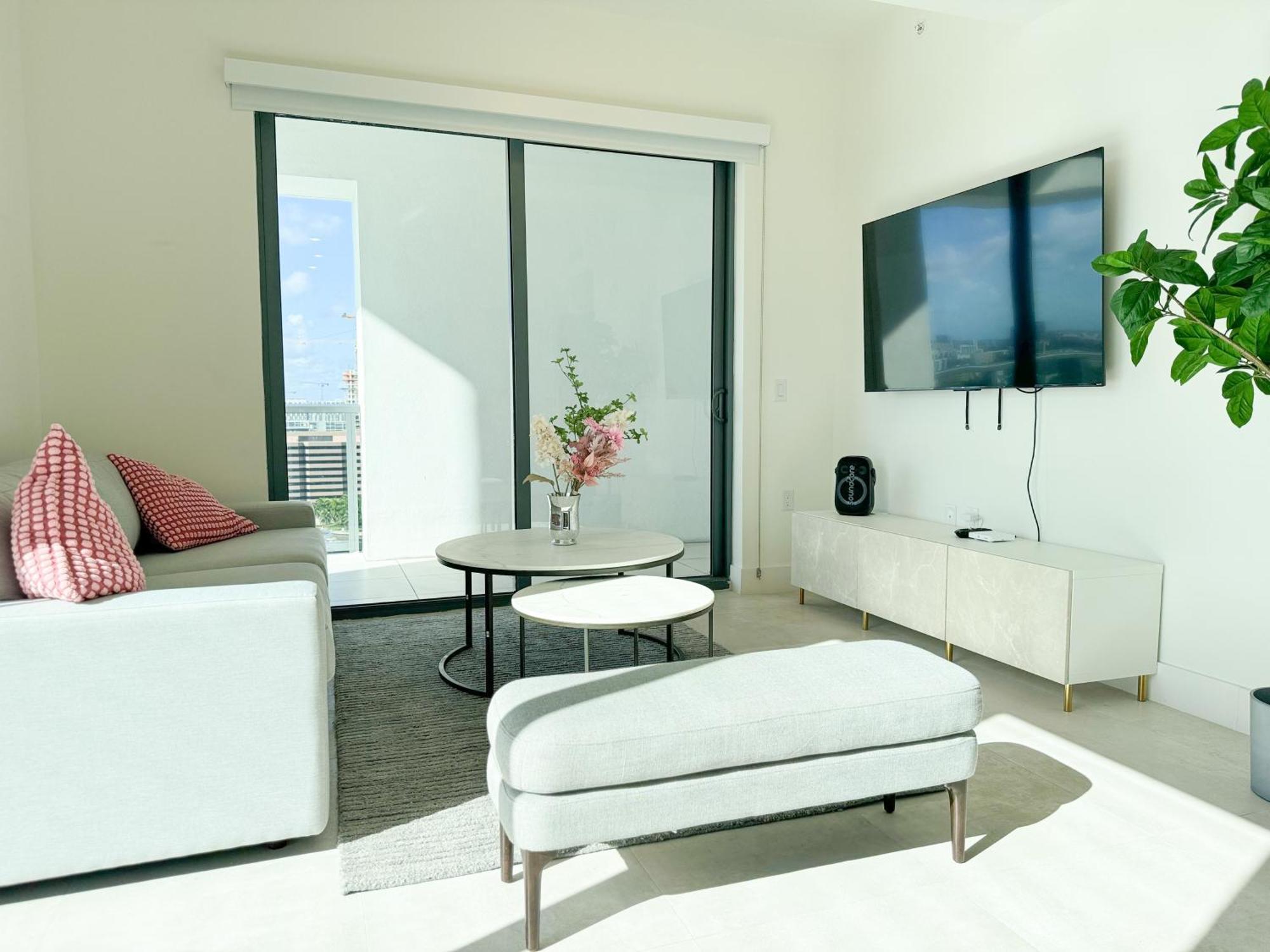 Private Terrace In Luxury 3br In Brickell Apartamento